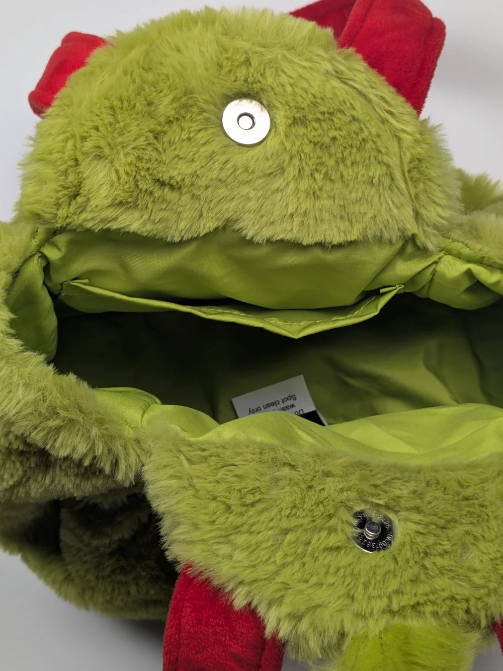 Dr. Seuss The Grinch Green Tote Embroidered Magnetic Closure Red Top Handles